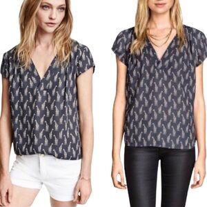 H&M Conscious Giraffe Print Pintuck Blouse With Cap Sleeves & V Cut Grey Size 2